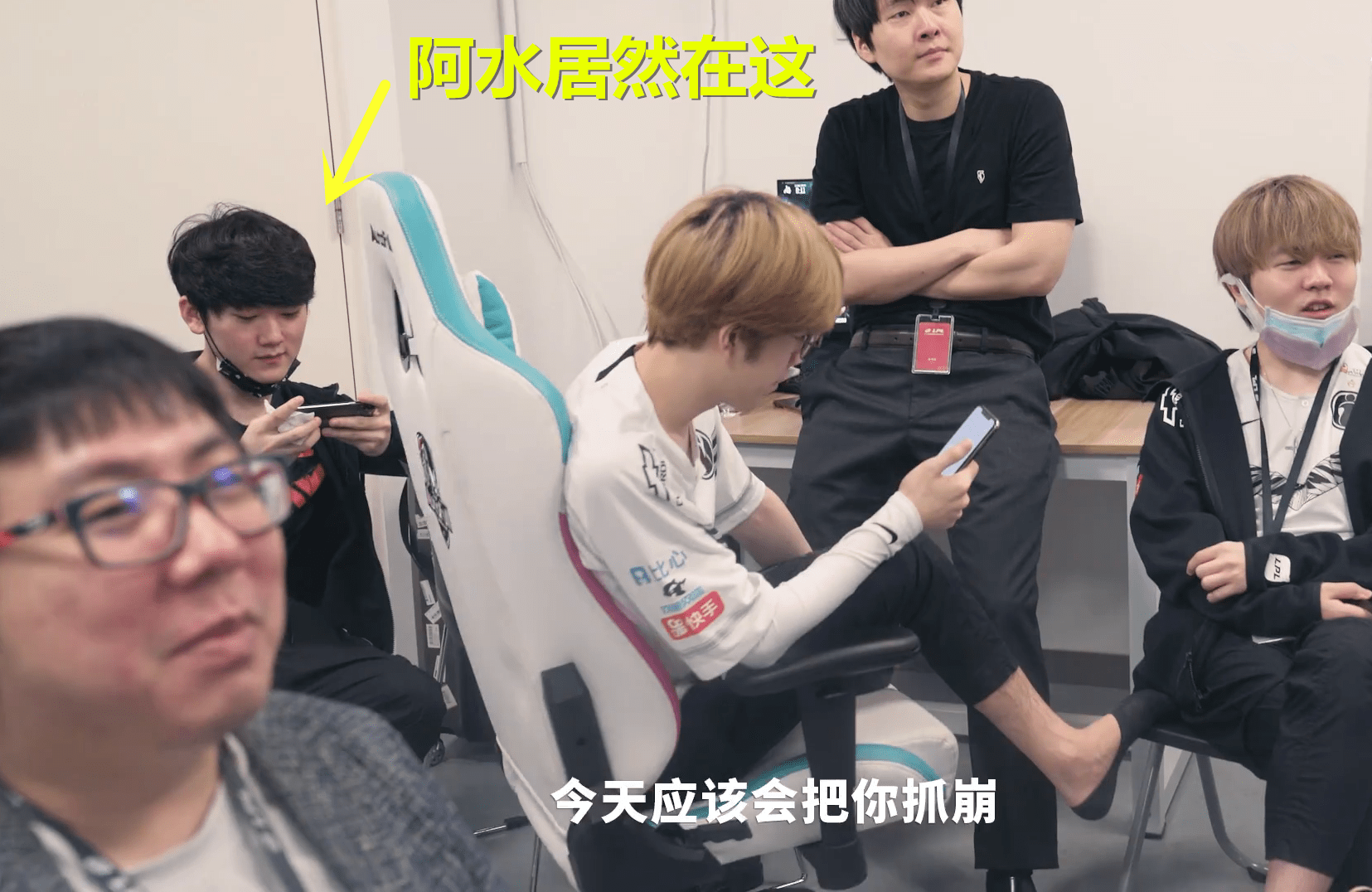  肉鸡rookie去哪个战队了 -九游